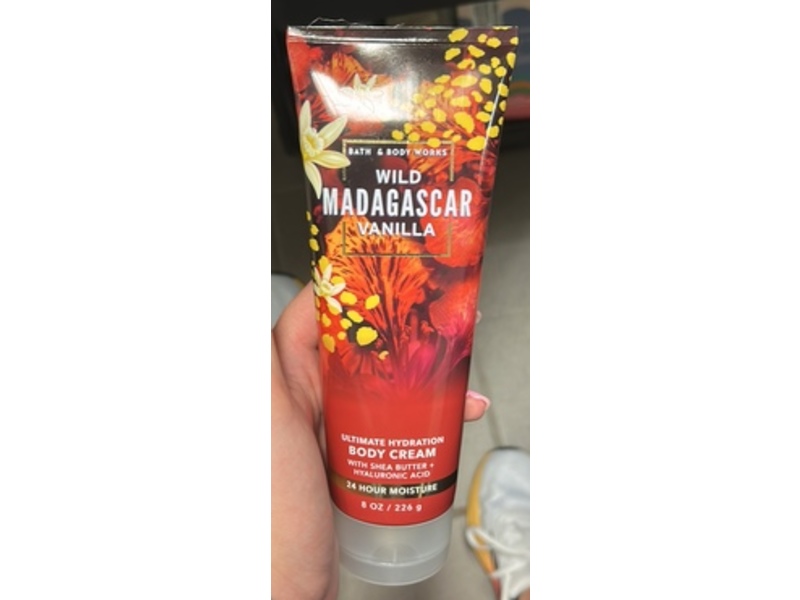 Bath And Body Works Ultimate Hydration Body Cream, Wild Madagascar Vanilla, 8 fl oz/226 g
