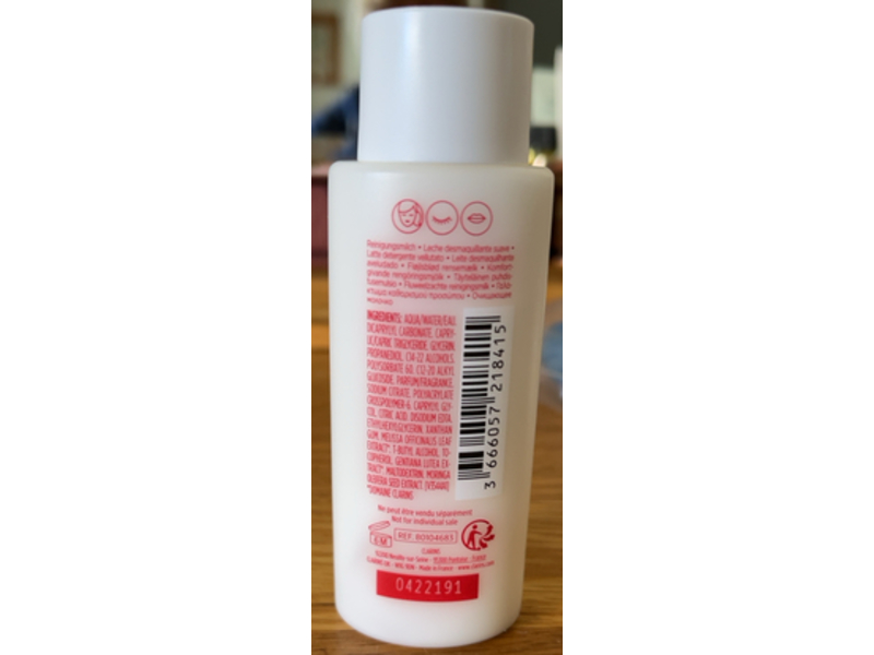 Clarins Velvet Cleansing Milk, Alpine Golden Gentian & Lemon Balm Extracts , 1.6 oz/50 mL