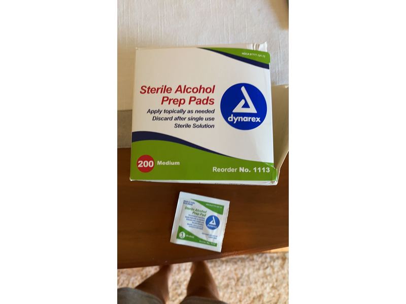 Dynarex Alcohol Prep Pad Sterile, Medium, 200 count