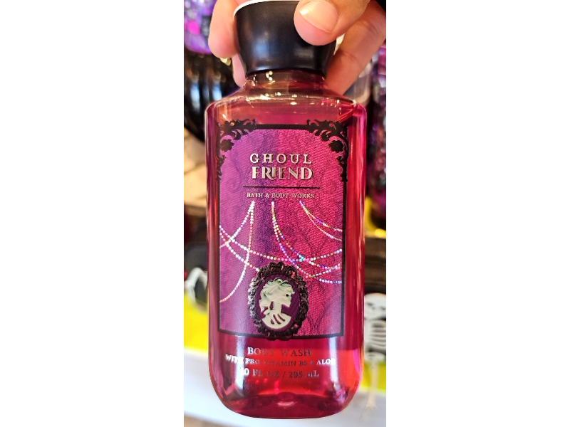 Bath & Body Works Ghoul Freind Body Wash, Pro Vitamin B5+Aloe, 10 fl oz/295 mL