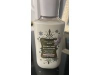 Bath & Body Works Body Lotion, Snowflakes & Cashmere, 8 fl oz/ 236 mL - Image 3