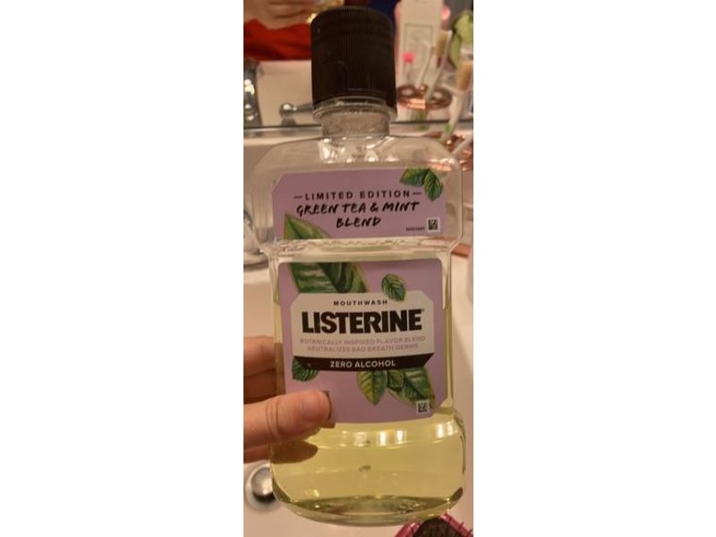 Listerine Mouthwash, Green tea & Mint Blend, 16.9 fl oz/500 mL