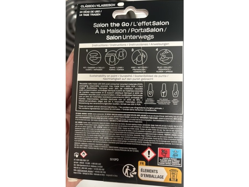 O.P.I Xpress/on Nail Strips, Beyond Berry Janes, 30 Count