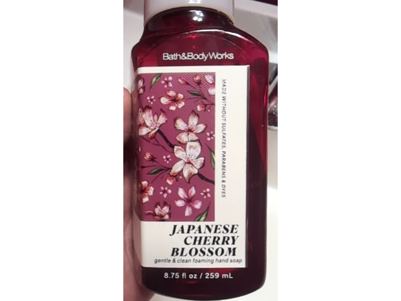 Bath & Body Works Gentle & Clean Foaming Hand Soap, Japanese Cherry Blossom, 8.75 fl oz/ 259 mL