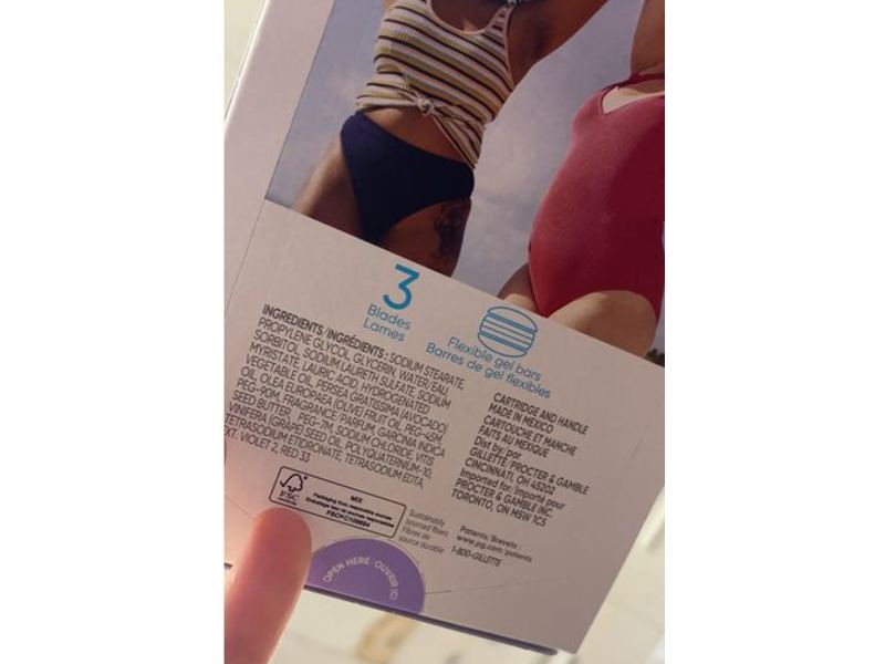 Gillette Venus Comfort Glide Freesia Razor, 0.067 oz/1.9 g