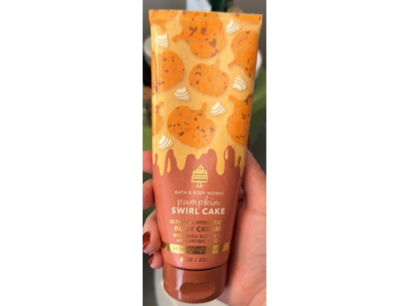 Bath & Body Works Ultimate Hydration Body Cream, Pumpkin Swirl Cake, 8 oz/226 g