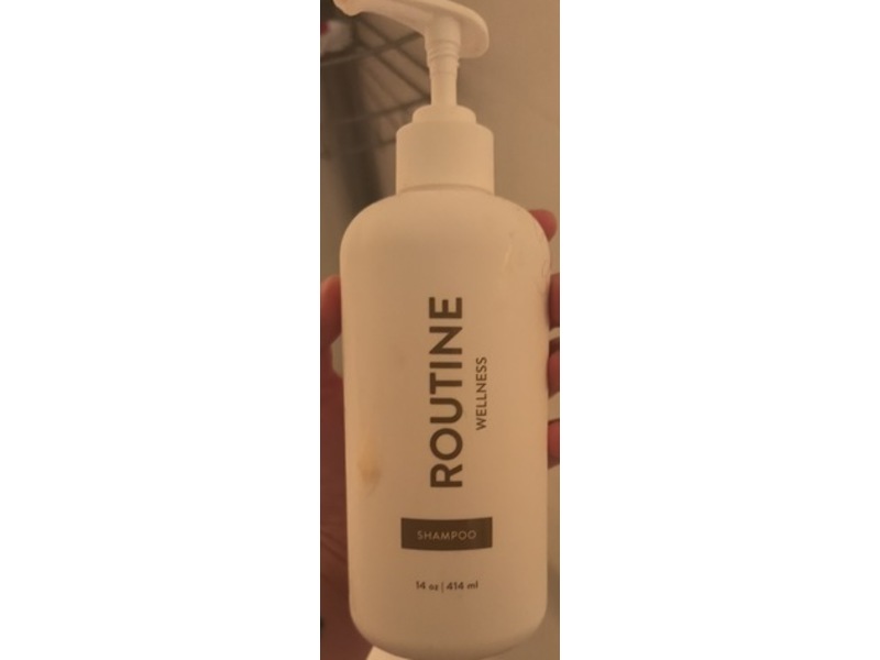 Routine Wellness Anti-Thinning Volumizing Shampoo. Vanilla Cashmere & Oak, 14 oz/414 mL