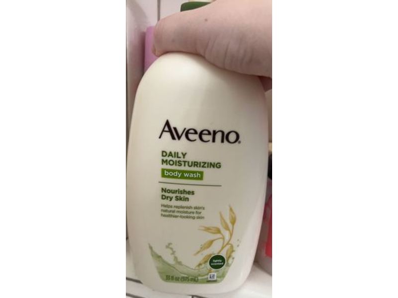Aveeno Daily Moisturizing Body Wash, Dry Skin, Lighty Scented, 33 fl oz/975 mL