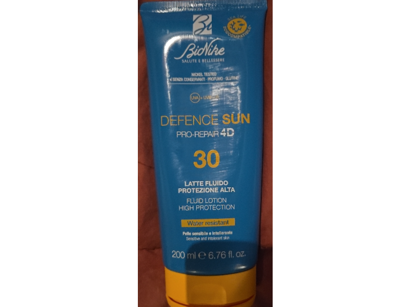 BioNike Defence Sun Pro-Repair 4D Fluid Lotion, SPF 30, 6.76 fl oz/200 mL