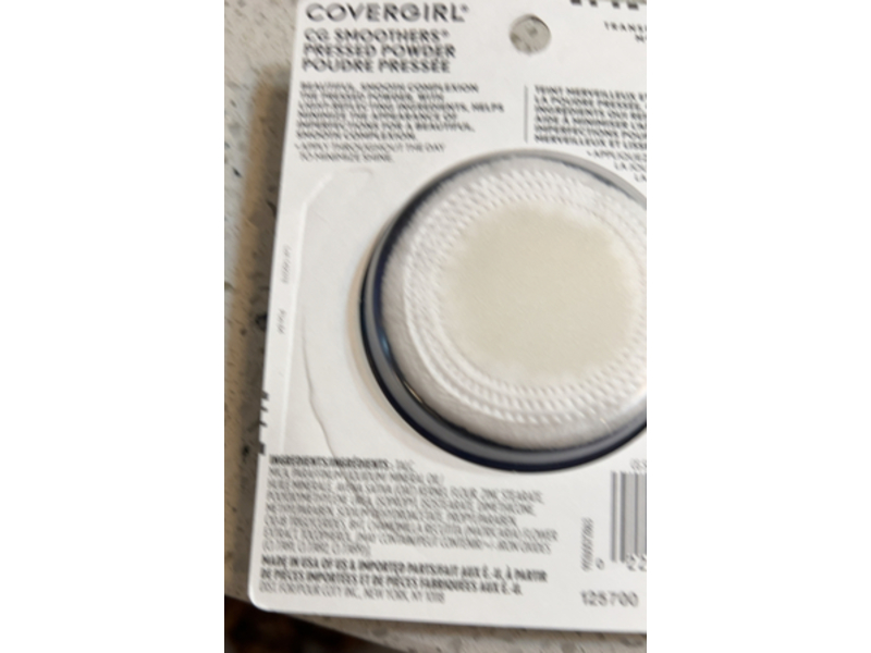 Covergirl Cg Smoothers Pressed Powder, 715 Translucent Medium, 0.32 oz/9.3 g