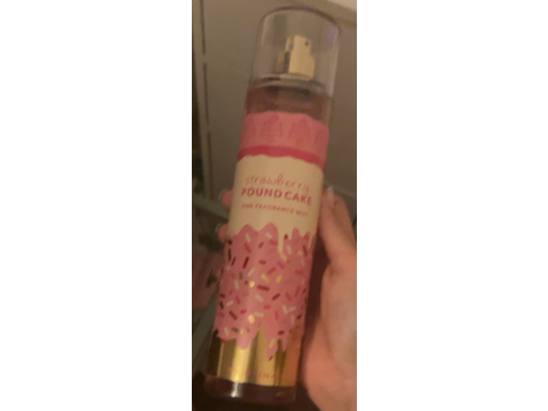 Bath & Body Works Fine Fragrance Mist, Strawberry Pound Cake, 8 floz/236 mL