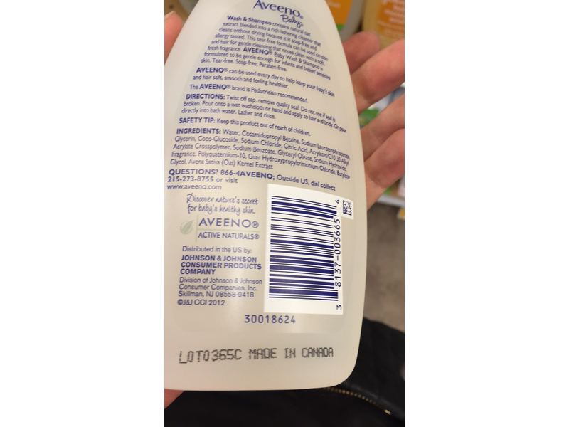 Aveeno Baby Daily Moisture Wash & Shampoo, Natural Oat Extract, 8 fl oz (236 mL)