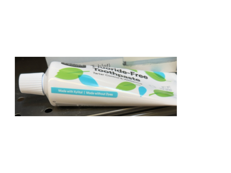 365 By Whole Foods Market Tartar Control & Whitening Toothpaste, Peppermint, 3 oz/85 g
