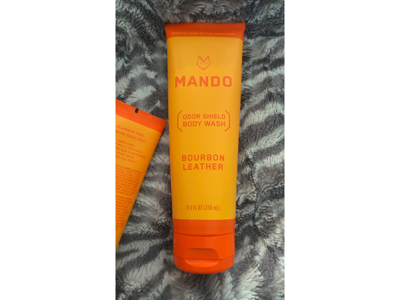 Mando Body Wash, Bourbon Leather, 8.5 fl oz/250 mL