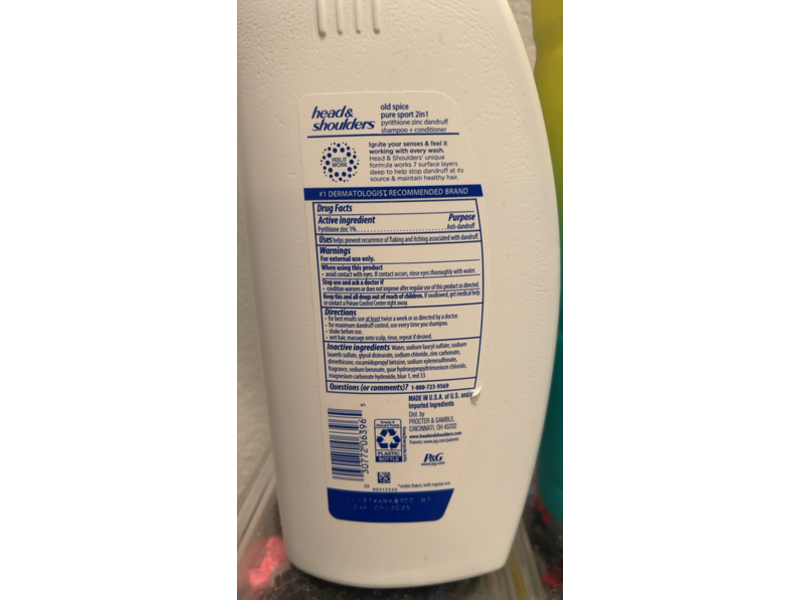 Head & Shoulders Men Pure Sport 2 In 1 Dandruff Shampoo + Conditioner, Old Spice, 28.2 fl oz/835 mL