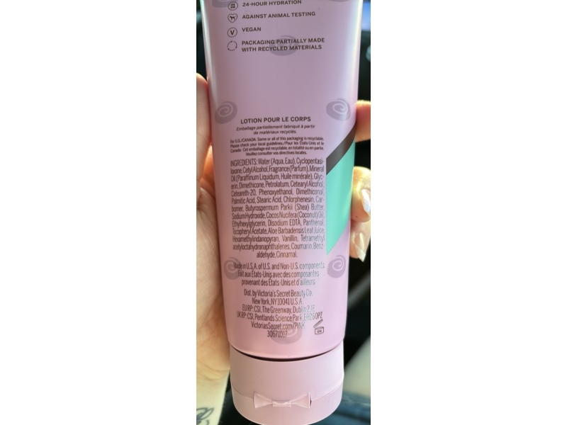 Victoria's Secret Pink Body Lotion, Warm Icing Fluffy Pastry Cinnamon Sugar + Essential Oils, 8 fl oz/236 mL