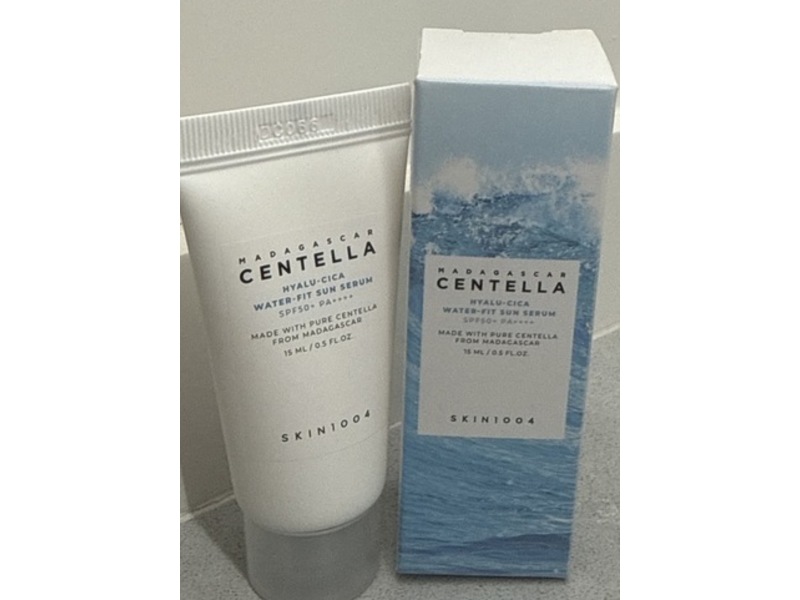 Skin 1004 Water-Fit Sun Serum, SPF 50+ PA ++++, 0.5 fl oz/15 mL
