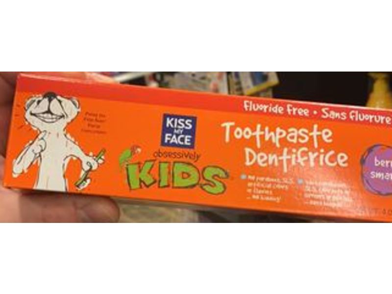 Kiss My Face Obsessively Kids Toothpaste, Fluoride Free, Berry Smart, 4 oz/113 g, Pack Of 6