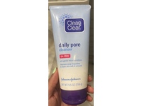 Clean & Clear Daily Pore Cleanser, Oil-Free, 5.5 oz/156 g, Pack Of 4 - thumbnail 2