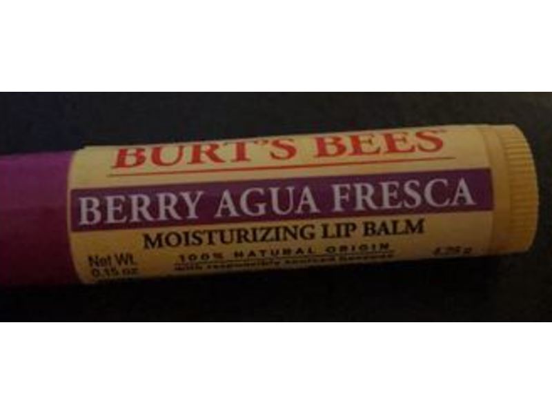 Burt's Bees Moisturizing Lip Balm, Berry Agua Fresca,0.15 oz/4.25 g