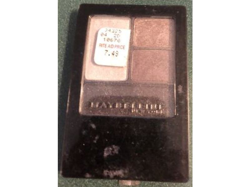 Maybelline New York Expert Wear Eyeshadow Quads, Charcoal Smokes, 0.17 oz