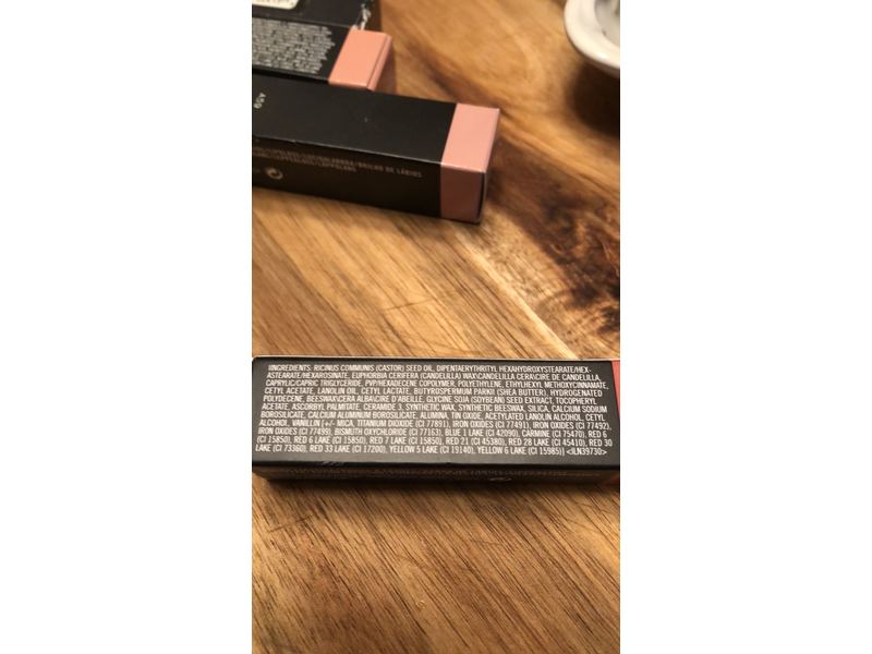 M.A.C. Lustre Lipstick Patisserie