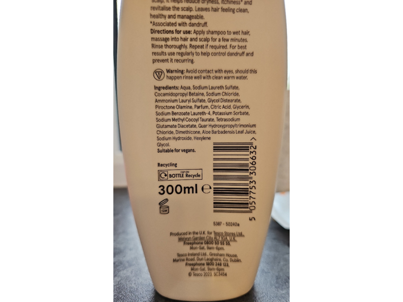 Tesco Anti Dandruff Sensitive Shampoo, 300 mL
