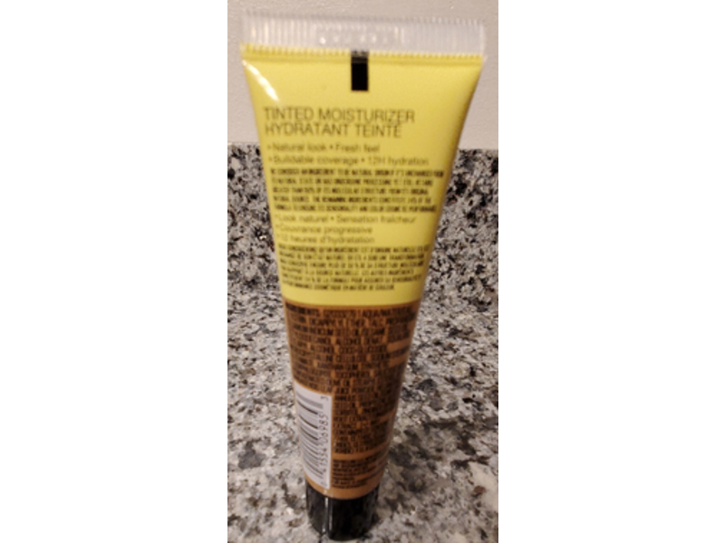 Maybelline New York Fit Me Tinted Moisturizer, Aloe, 322, 1 fl oz/30 mL