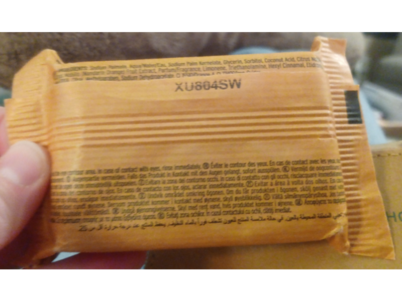 The Body Shop Cleansing Face & Body Bar, Satsuma, 3.5 oz/100 g