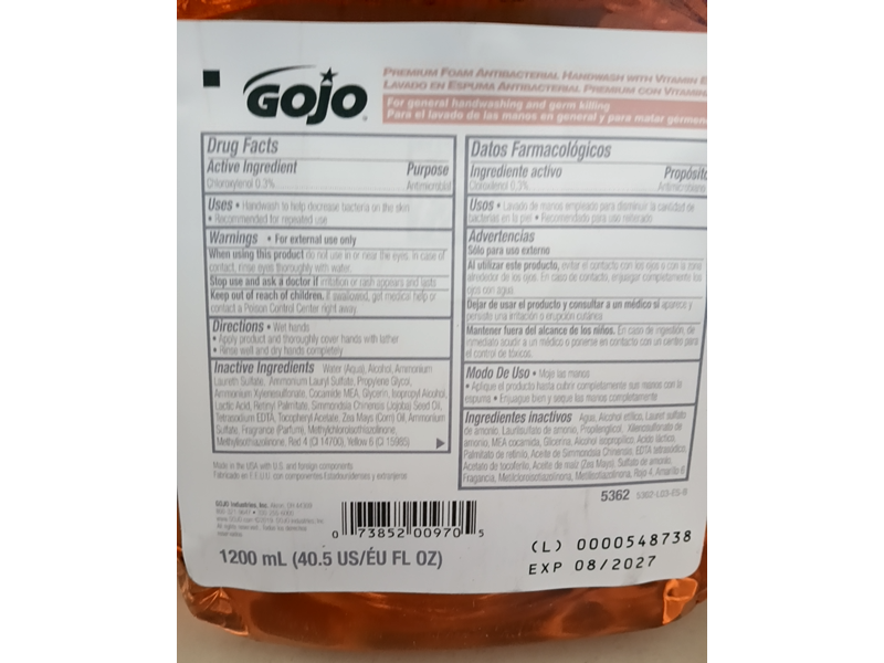 Gojo Premium Foam Antibacterial Hand Wash, Vitamin E, 40.5 fl oz/1200 mL