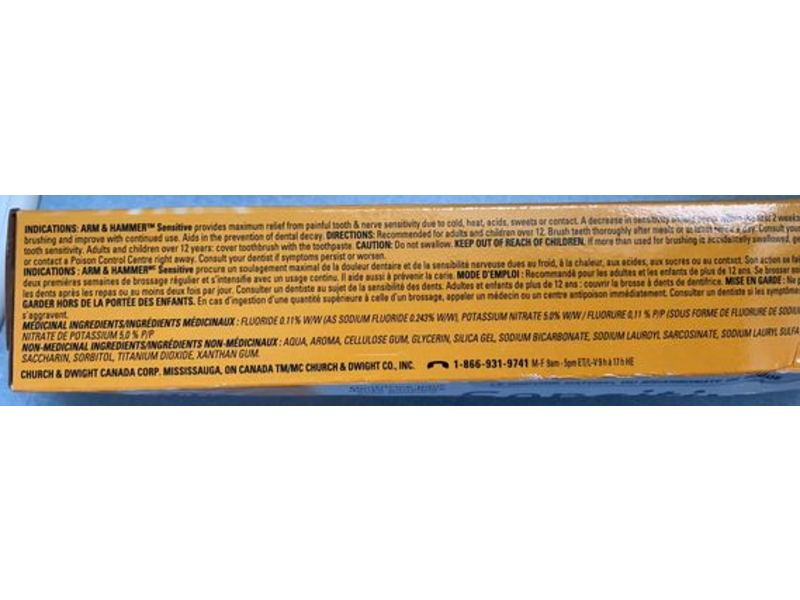 Arm & Hammer Sensitive Whitening Toothpaste, Fresh Mint, 120 mL