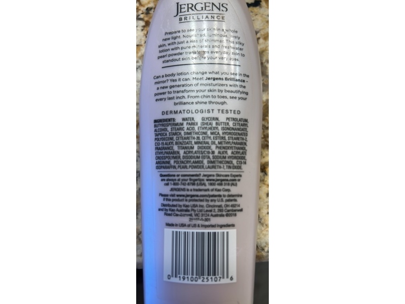 Jergens Brilliance Skin Illuminating Body Moisturizer, 10 fl oz/295 mL