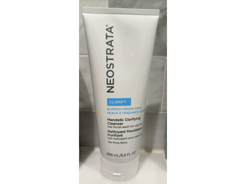 Neostrata Clarify Mandelic Clarifying Cleanser, Pha/Aha 6.8 fl oz/200 mL