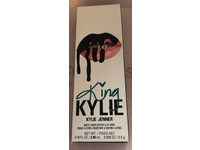 Kylie Jenner King Kylie Matte Liquid Lipstick & Lip Liner Kit, Dead Of Night - thumbnail 2