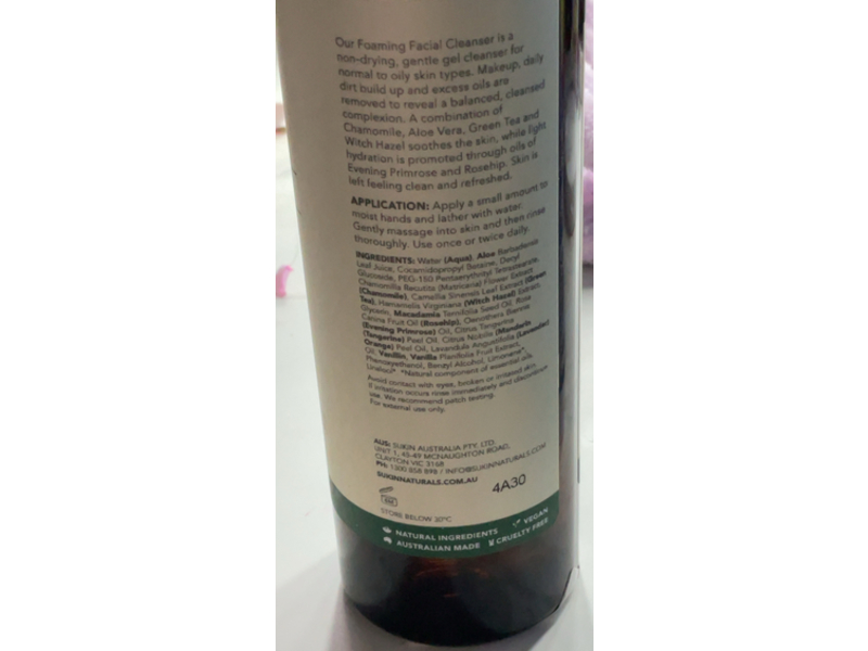 Sukin Signature Foaming Facial Cleanser, 8.4 fl oz/250 mL