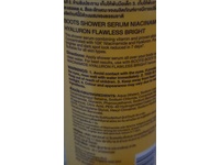 Boots Niacinamide Hyaluronic Flawless Bright Shower Serum, 495 mL - Image 4