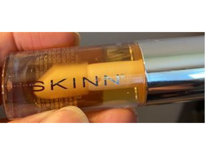 Skinn Divine Elixir Luminous Skin Lip Oil, Golden, 0.17 oz/5 mL
