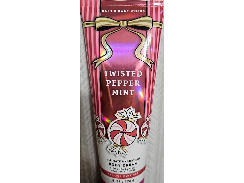 Bath & Body Works Ultimate Hydration Body Cream, Twisted Pepper Mint, 8 oz / 226 g