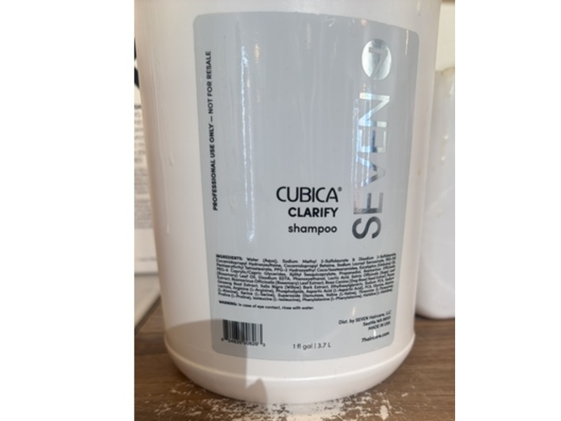 Seven Cubica Clarify Shampoo, 3.7 L