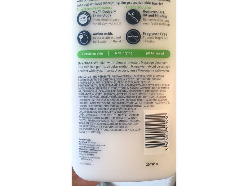 CeraVe Hydrating Cream-To-Foam Cleanser, 19 fl oz/562 mL