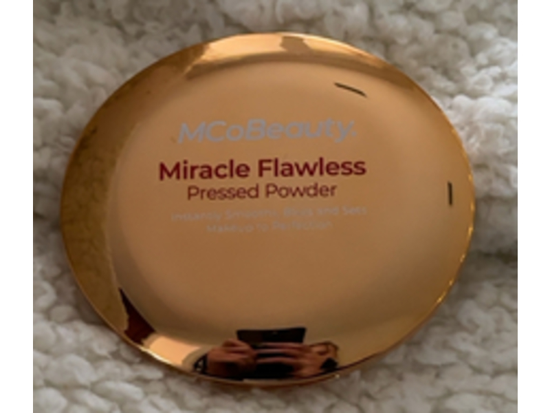 Mco Beauty Miracle Flawless Pressed Powder, 2 natural Medium, 0.28 oz/8 g