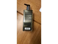 Nest Holiday Liquid Soap, 10 fl oz/300 mL - Image 4