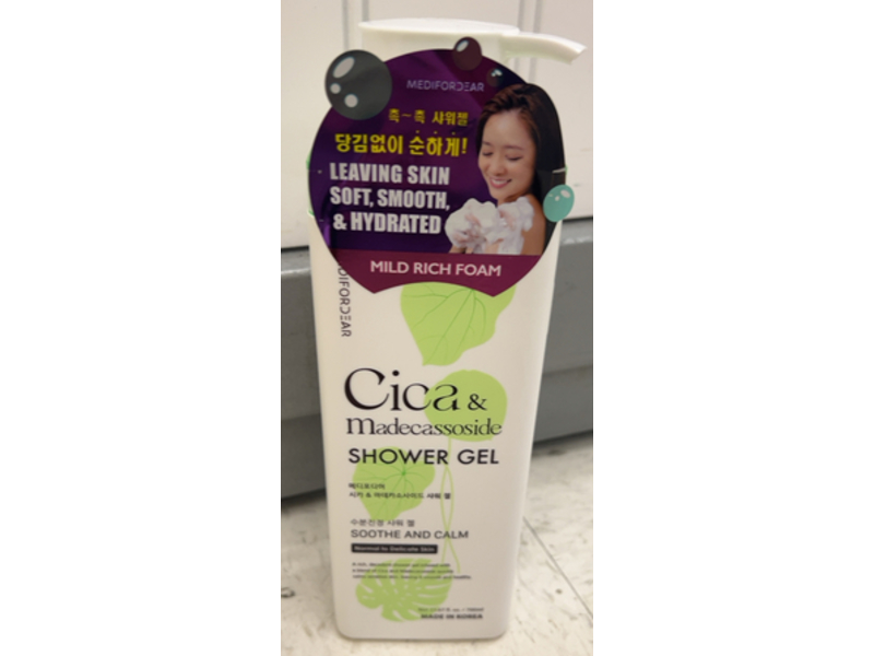 Medifordear Mild Rich Foam Soothe & Calm Shower Gel, Cica & Madecassoside, 23.67 fl oz/700 mL