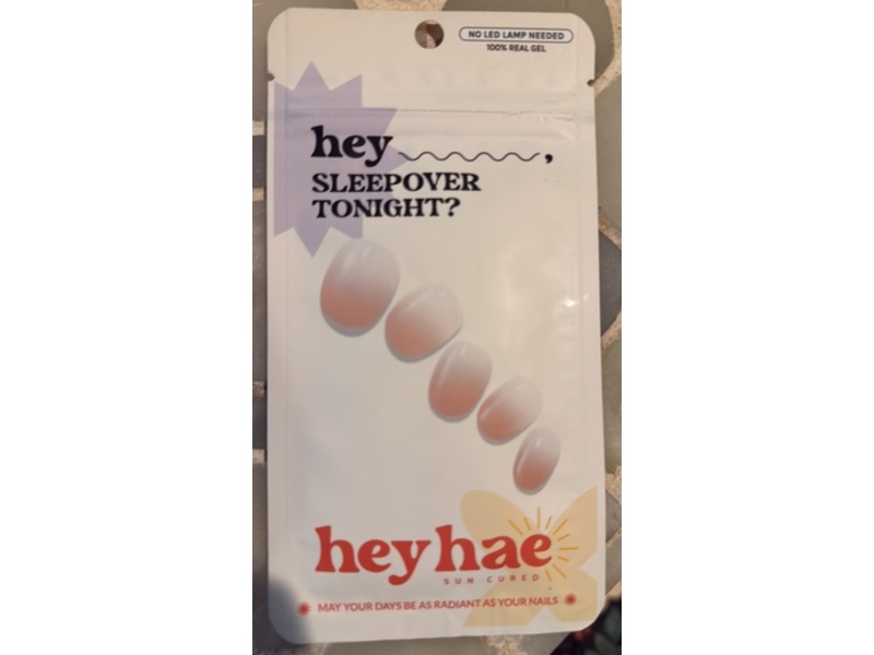 Heyhae Solar-Cured Gel Nail Strips, Hey Sleepover Tonight?, 28 Count