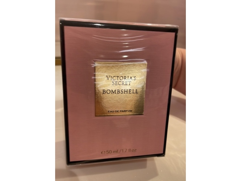Victoria's Secret Bombshell Eau De Parfum, 1.7 fl oz/50 mL