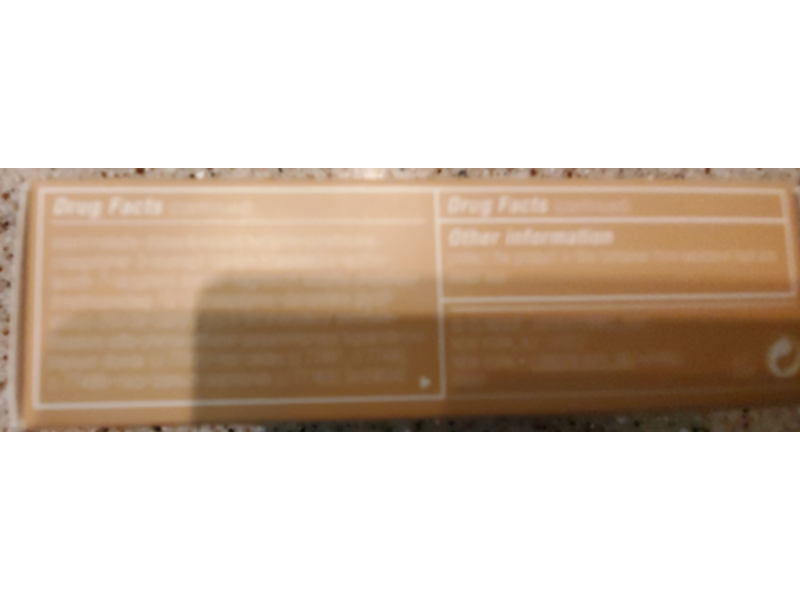 Clinique Even Better Makeup Foundation, SPF 15, Cn 62 Porcelain Beige, 1 fl oz/30 mL