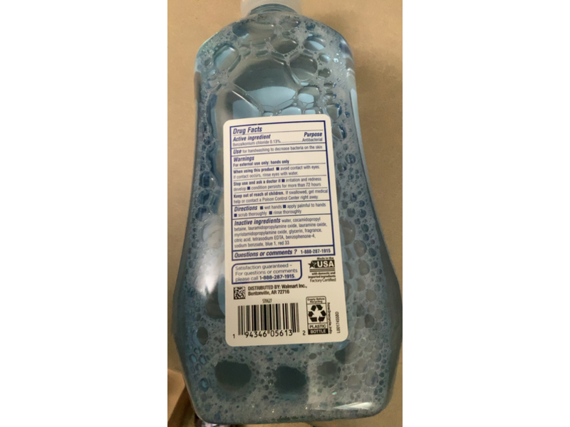 Equate Antibacterial Fresh Scent Foaming Hand Wash, 32 fl oz/946 mL