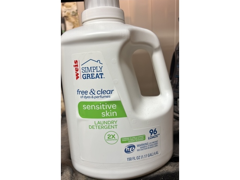 Weis Simply Great Sensitive Skin Laundry Detergent, Free & Clear, 96 Loads, 150 fl oz/4.4 L
