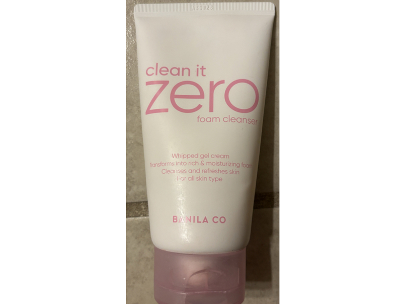 Banila Co Clean It Zero Foaming Cleanser