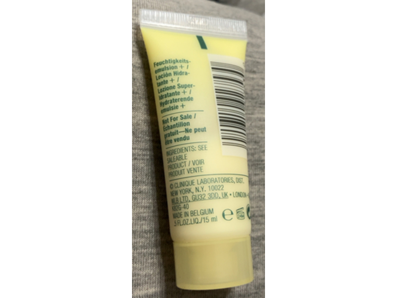 Clinique Dramatically Different Moisturizing Lotion, 0.5 fl oz/15 mL